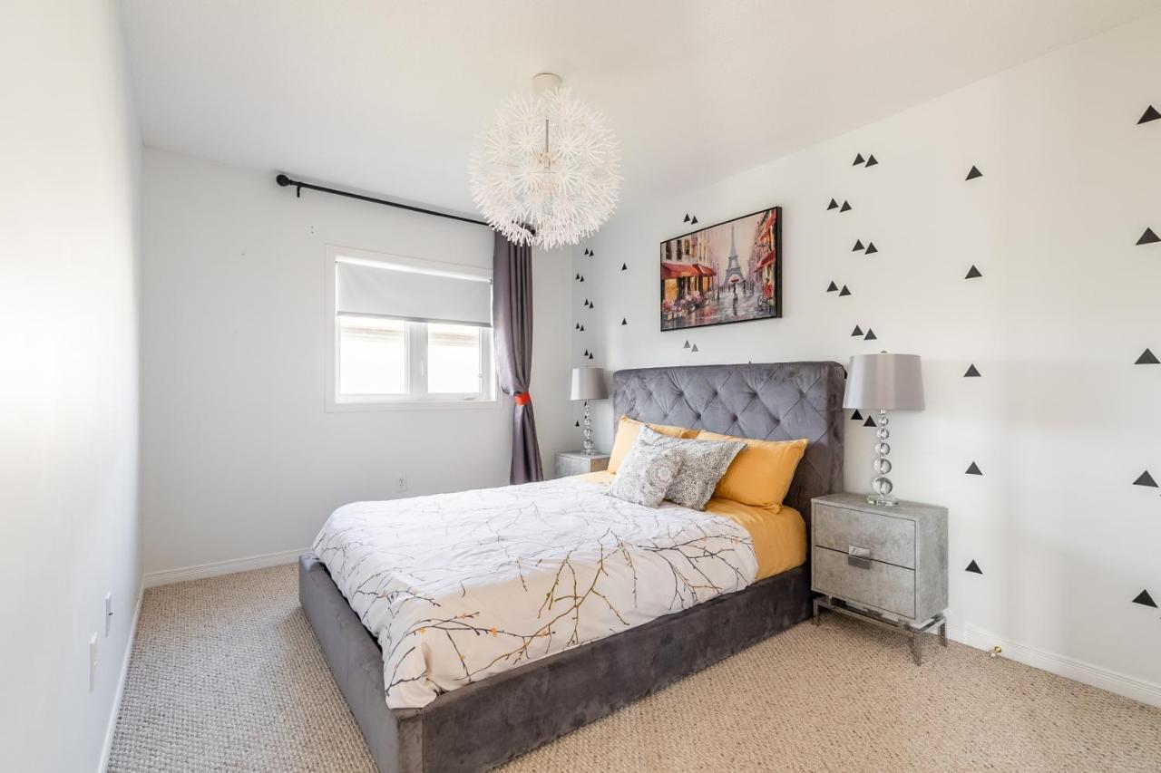 Luxury 3Br 2Ba Townhome With Private Hot Tub, Gym, Bbq By Globalstay 汉密尔顿 外观 照片